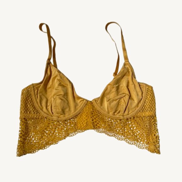 Forever 21 Mustard Yellow Bra Style Top Lace Detail and Satin Cups Size Small - Picture 1 of 7
